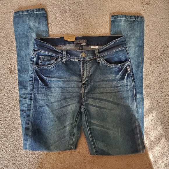 Girl's Silver AMY 1116 Jegging fit Blue Jeans - Picture 3 of 4